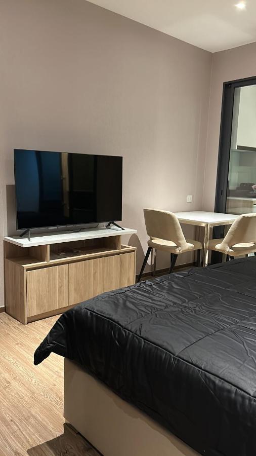 Once Seaview Aparthotel